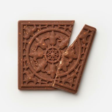 Roots Dark Chocolate 60% with Almonds & Chestnuts 65g
