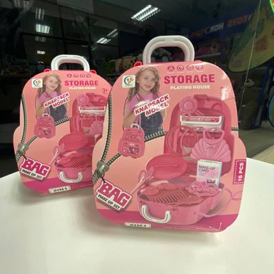 BACKPACK COSMETICS SET