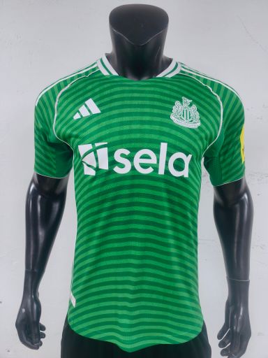 Newcastle United 2025/26 Away Shirt (Green / White)