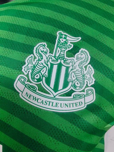 Newcastle United 2025/26 Away Shirt (Green / White)