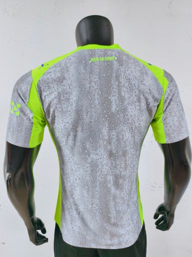 Manchester City 2025/26 Third Shirt (Gray / Yellow)