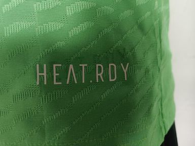 Manchester United 2025/26 Goalkeeper Shirt 3 (Green / White)