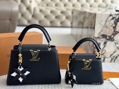 LV CAPUCCINE - BLACK
