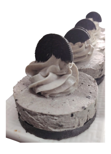 Oreo Cheesecake  round, small tart / Oreo Cheesecake  round, small tart