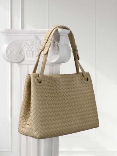 [PREORDER] - Woven Shoulder Tote Bag [Butter Almond]