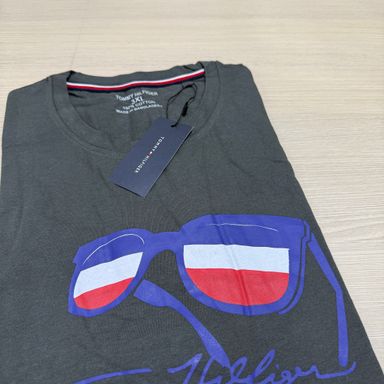 TOMMY HILFIGER T- SHIRT - 53
