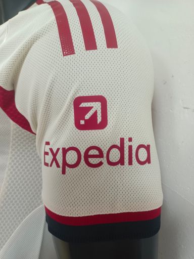 Liverpool 2025/26 Away Shirt (Off-white / Red / Black)