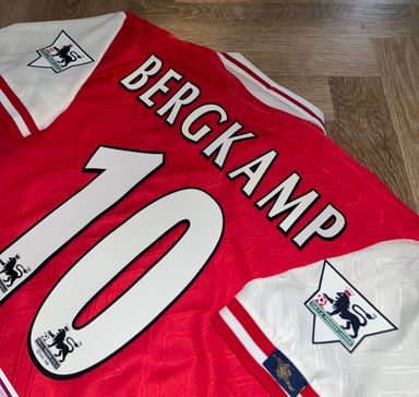 Arsenal 1997/98 Home Shirt (Red/ white)