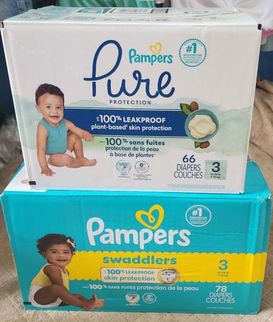 ⚡️Pampers bundle size 3⚡️