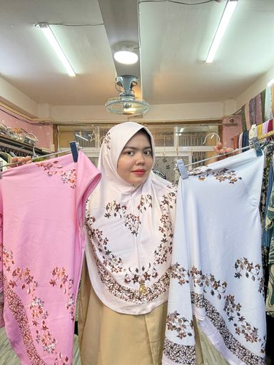 မလေးရှာပုဝါ 🧕