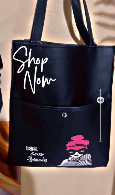 MOM-ments On the Go 👛💕🛍️🛒