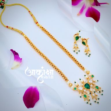 Padmapriyan Green White Tanmani Thushi