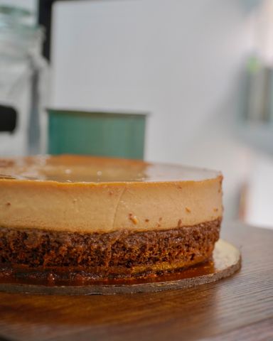Porción Chocoflan Keto 