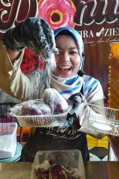 DONUT EIRA AZIERAA 🇲🇾