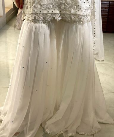 WHITE GULAB