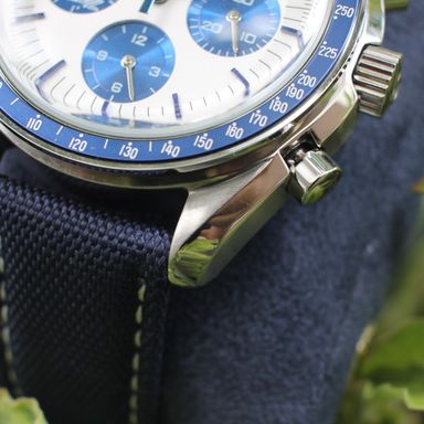 Omega Snoopy Speedmaster Mod