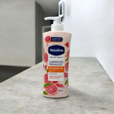 Vaseline Superfood Fresh Look Body Lotion-Grapefruit فازلين لوشن مرطب سوبر فود للجسم كريب فروت