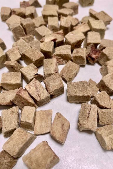 凍乾紐西蘭牛肉粒 Freeze-dried beef cubes