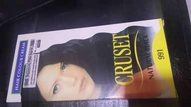 BLACK HAIR COLOUR