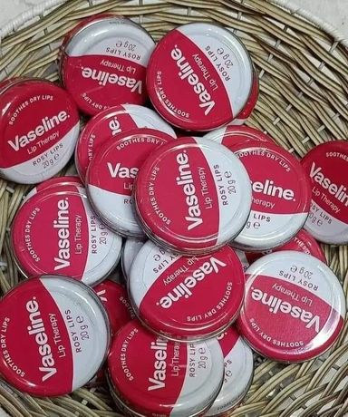 VASELINE ROSY LIPS BAUME