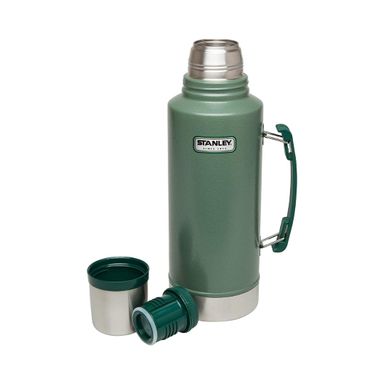 STANLEY Classic Vacuum Bottle 2 Quarts (1.9L)