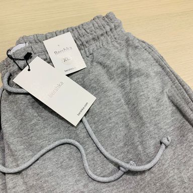 BERSHKA COTTON SHORTS -  ASH