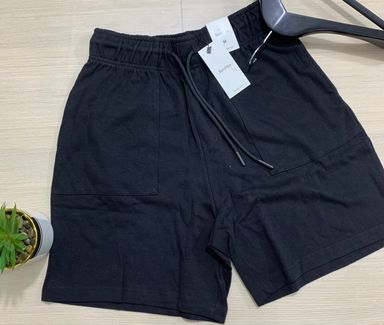 BERSHKA COTTON SHORTS -  BLACK (SMOOTH)