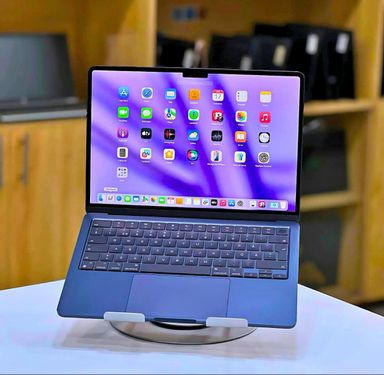  MacBook Air 2024 M3 – Puissant, léger & ultra-élégant 🌟