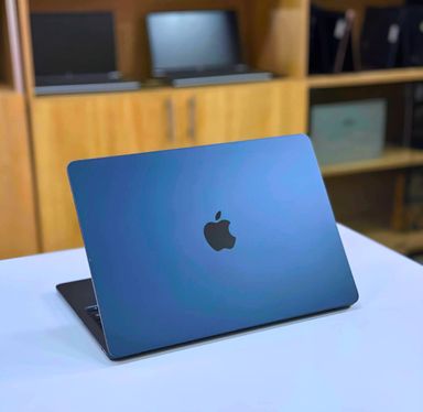  MacBook Air 2024 M3 – Puissant, léger & ultra-élégant 🌟