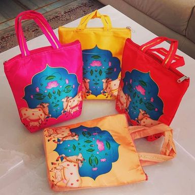 Soft silk Thamboolam bags