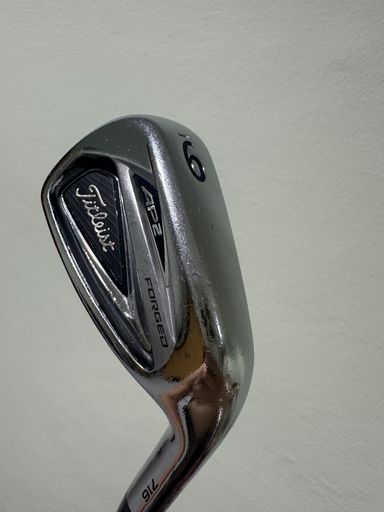 Titleist AP2 716 Iron Set