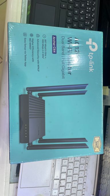 AC 1200 WiFi router archer C64