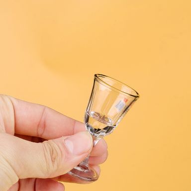 Phnom Penh small wine glass (goblet)