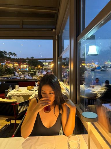 Kazakhstan Surrogacy & Egg Donor | Ekibastuz | 27 Yrs Old, Blood Type A+, 175cm, 60kg | ID #120002 |