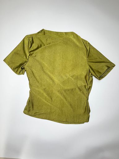 Blusa verde olivo con drapeado lateral - Size M