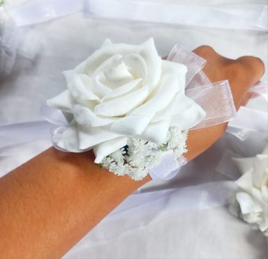 Kirsty Corsage