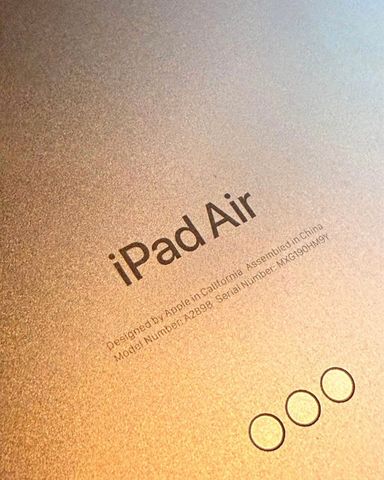 📱✨ iPad Air M2 (A2898) + Apple Pencil Pro + Magic Keyboard✨📚
