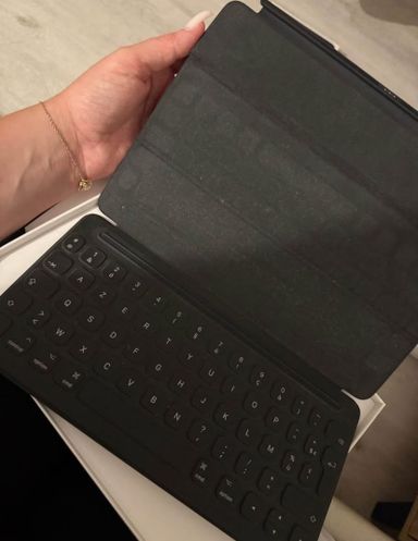iPad Smart Keyboard ✨