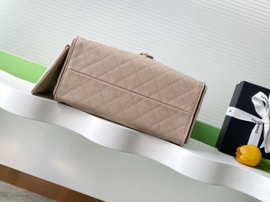 Chanel 25