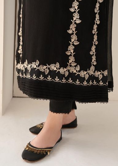 Agha Jaan  ID: NQX0870
