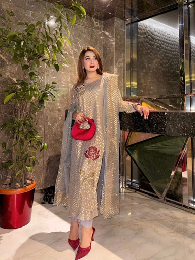 Nureh Luxury Chiffon Embroidered
