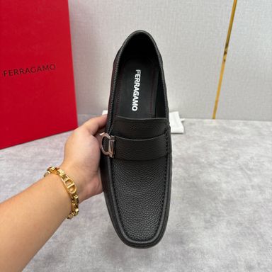 FERRAGAMO 