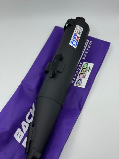 UMA backpressure exhaust system