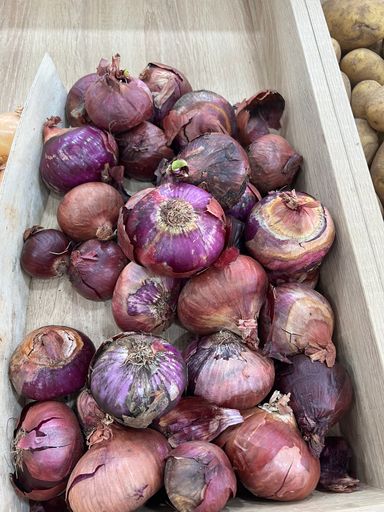 MPS69- onion White or violet 1kg ognon blanc ou violet 