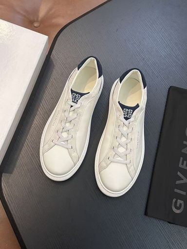 G-Set Sneakers