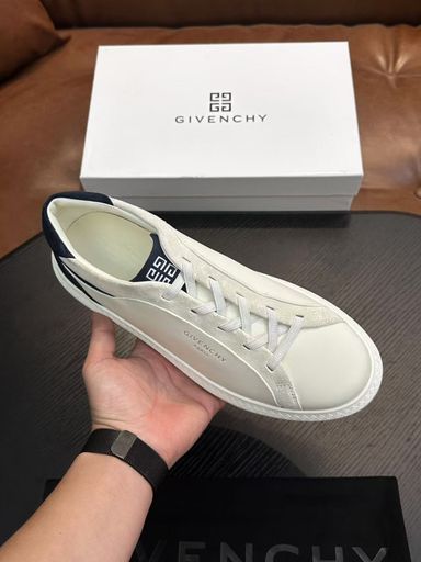 G-Set Sneakers