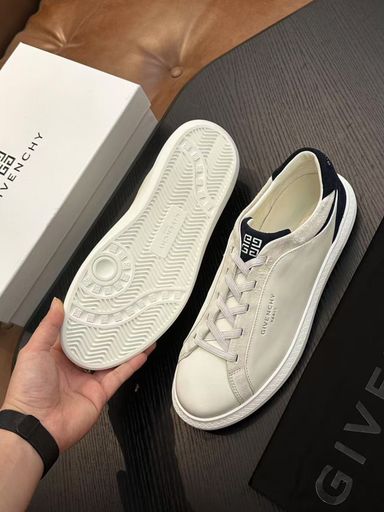 G-Set Sneakers