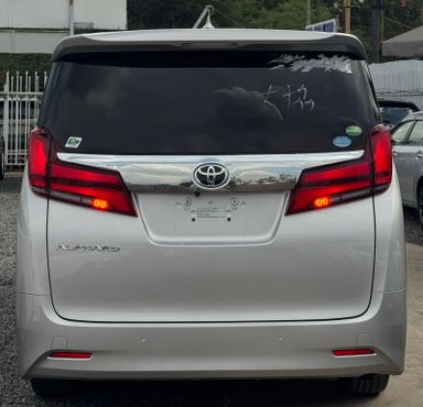 Toyota Alphard 2018