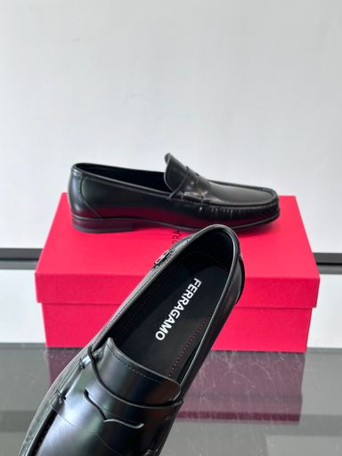 Ferragamo 
