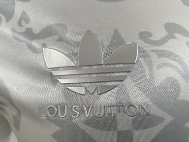 Real Madrid 2025/26 Special Shirt (Gray/ White)